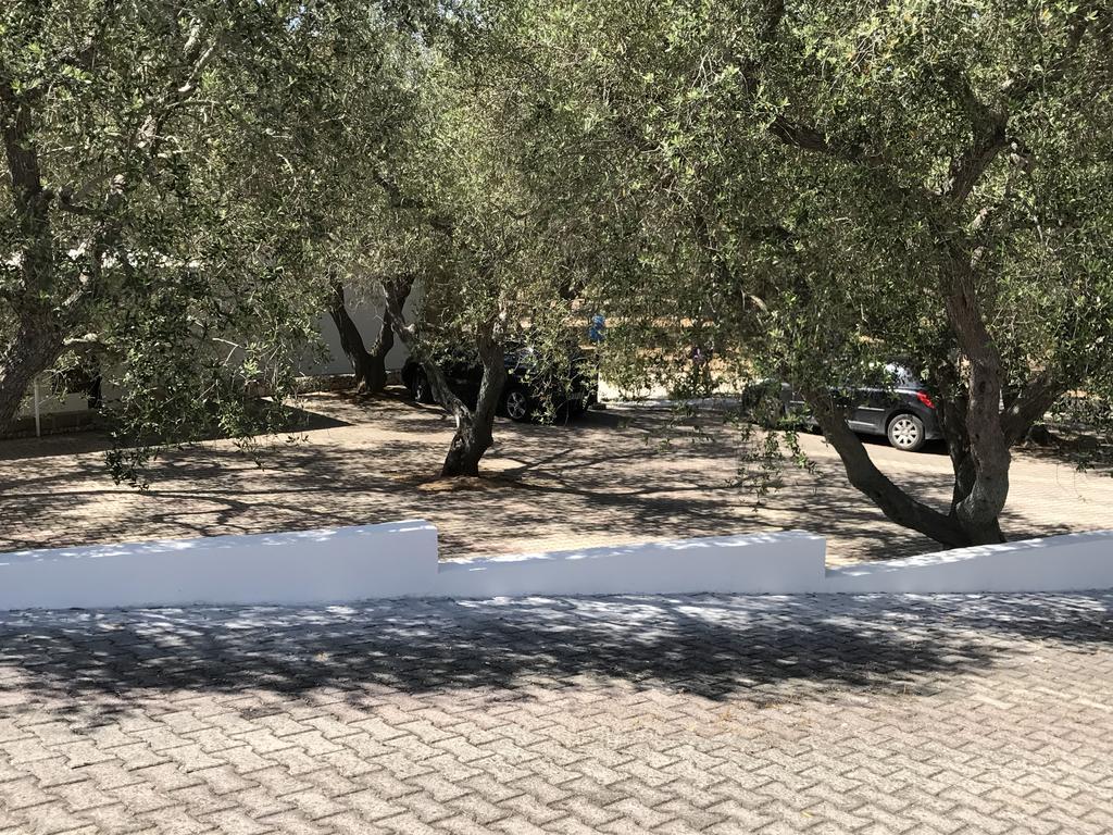 Camping Porto Miggiano Санта Чезареа Терме Екстериор снимка